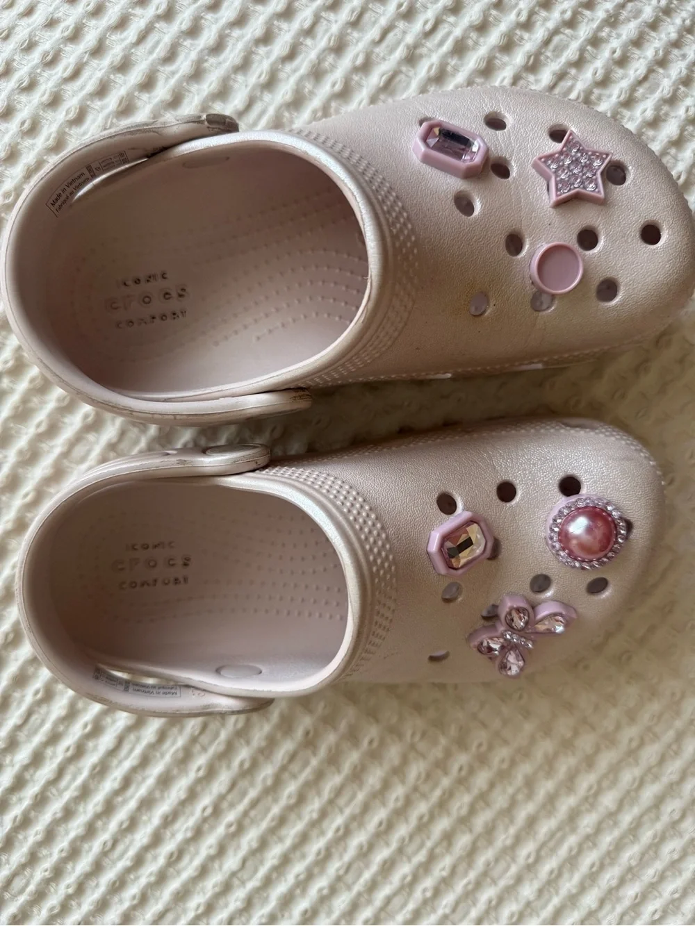 CROCS Girls' Light Pink Glitter Clog Sandals with Decorative Charms